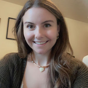 Meet your Posher, Ella rose